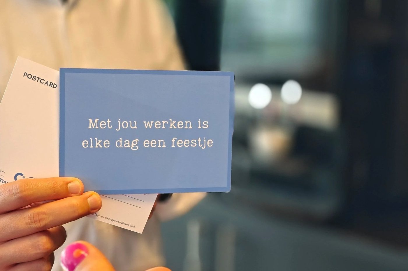 Een KeepYourEmployee-complimentenkaartje: &lsquo;Met jou werken is elke dag een feestje&rsquo;